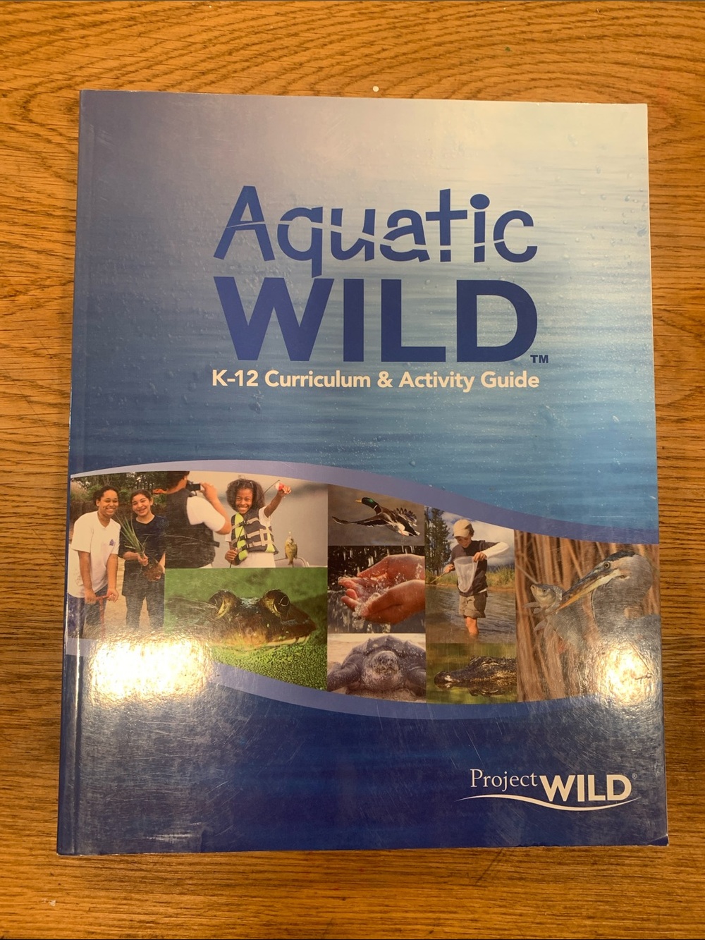 Aquatic WILD K-12 Curriculum & Activity Guide - Blue